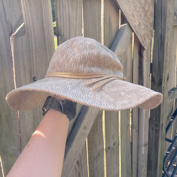 Falls Creek Accessories - Falls Creek Boho Straw Tweed Style Floppy Brim Hat